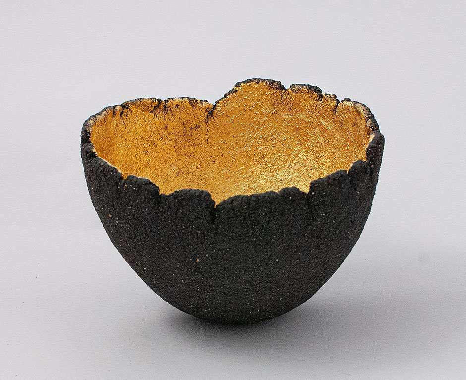 Bowl made using Vulcan black clay with 23 carat gold leaf interior (private collection)